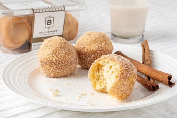 Strategic placement and cross-merchandising is key to nabbing impulse purchases as consumers are drawn to warm and spicy flavors this season in convenient and delicious items such as baked goods, coffee, and salsa
